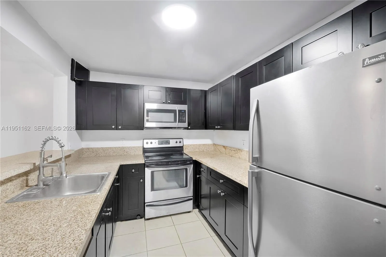 4221 NW 19th St # 289, Lauderhill FL 33313