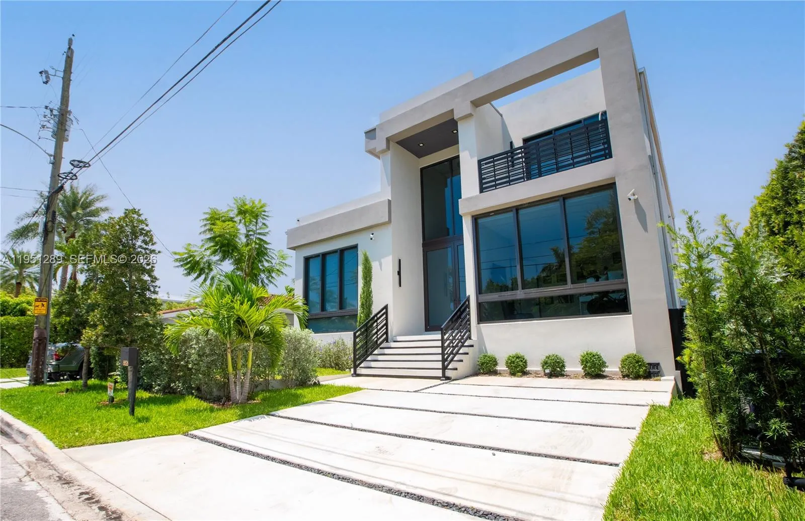 5 bedroom 4 bath for sale at 8826 Froude Ave, Surfside FL 33154