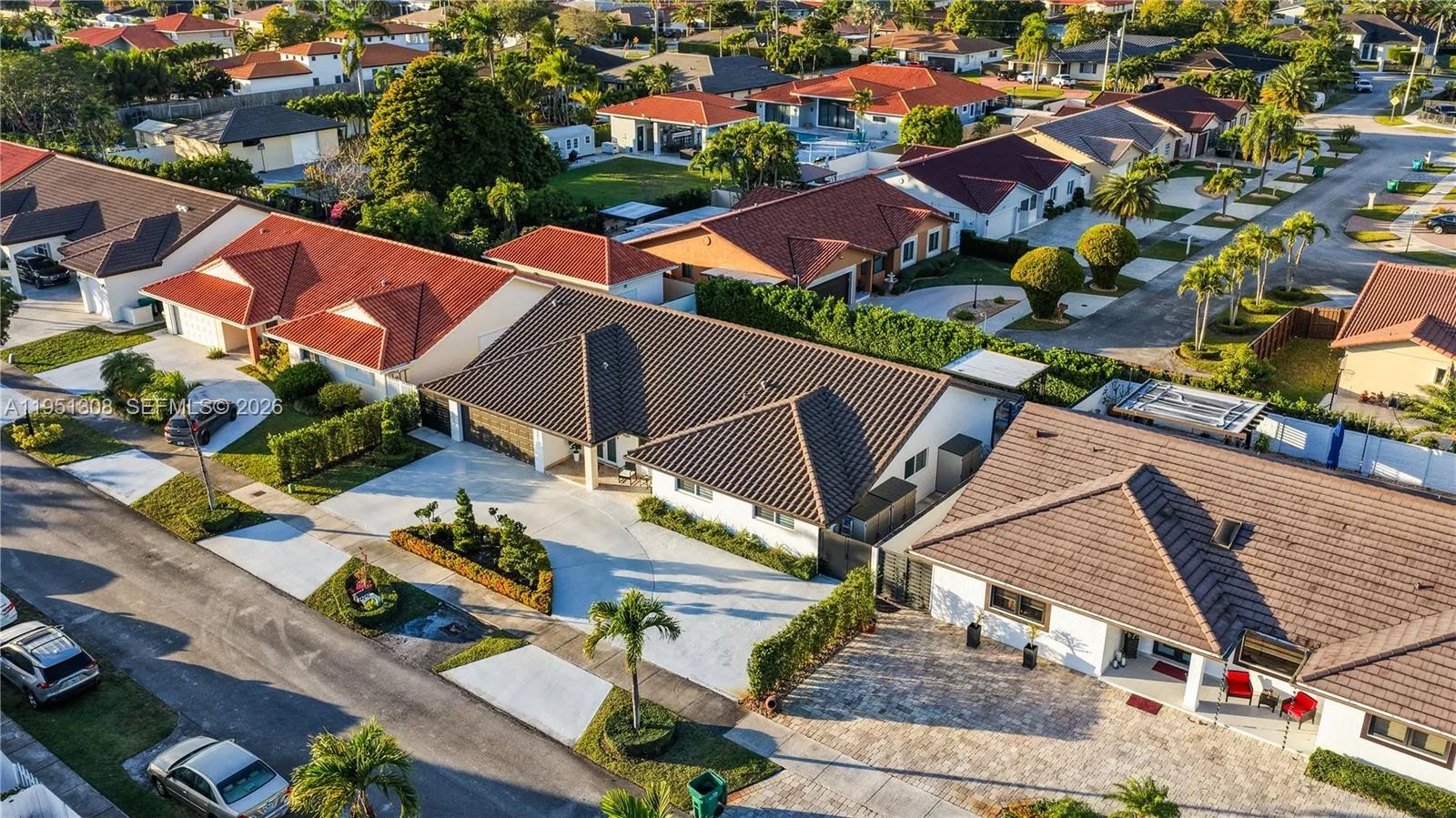 14005 SW 17th Ter, Miami FL 33175