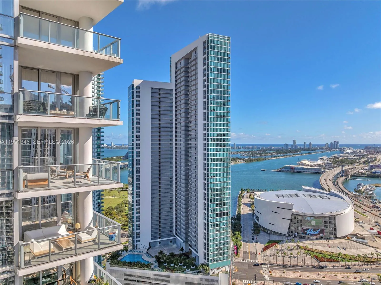 4 bedroom 4 bath for sale at 851 NE 1st Ave # 3411, Miami FL 33132