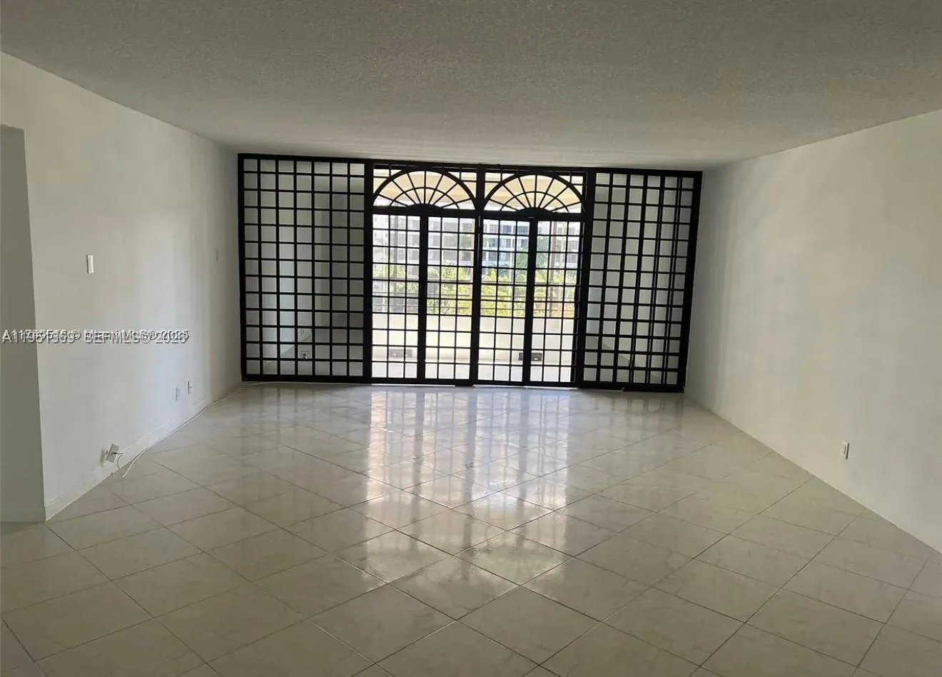 500 Three Islands Blvd # 306, Hallandale Beach FL 33009
