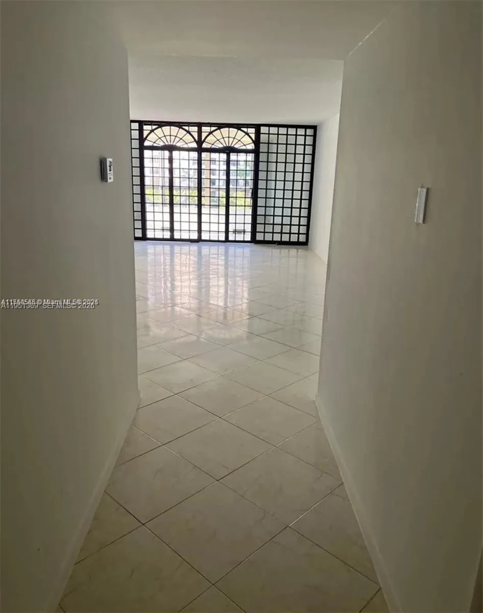 500 Three Islands Blvd # 306, Hallandale Beach FL 33009