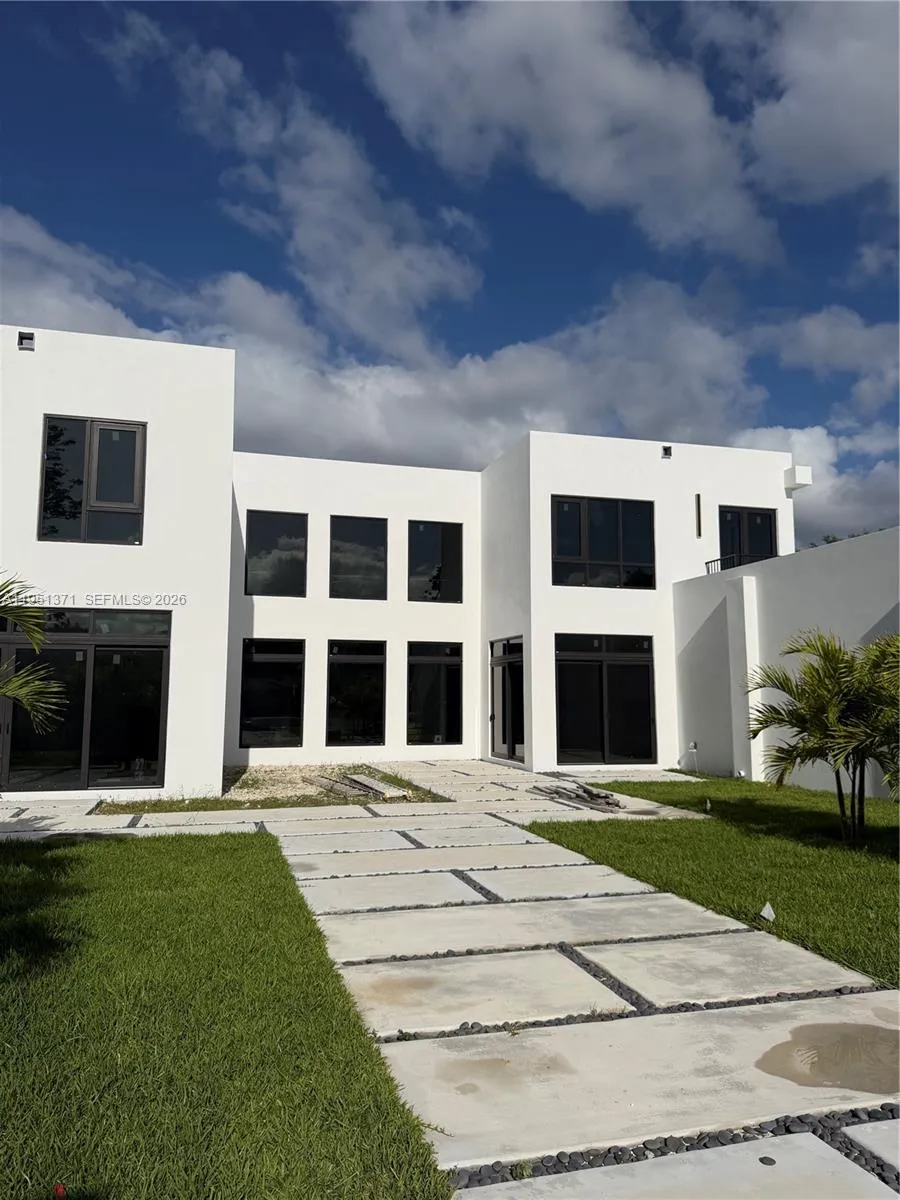 6190 SW 128th St, Pinecrest FL 33156