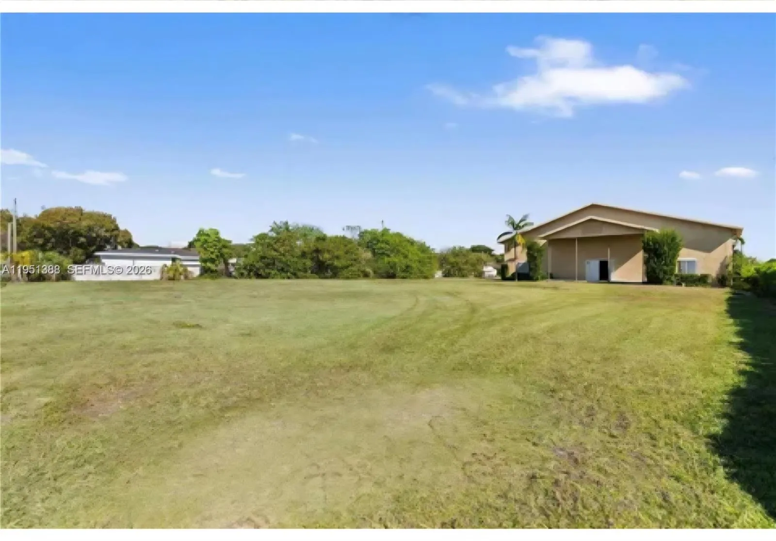 21571 SW 110th Ave, Miami FL 33189