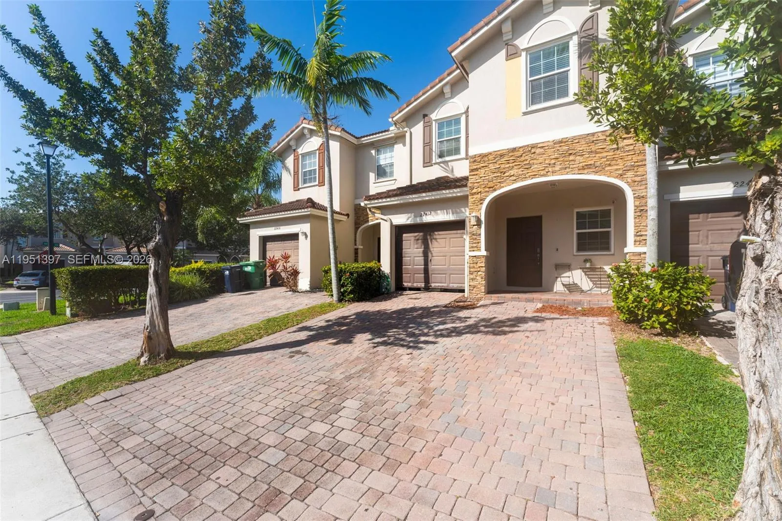 3 bedroom 2 bath for sale at 22412 SW 89th Ave, Cutler Bay FL 33190