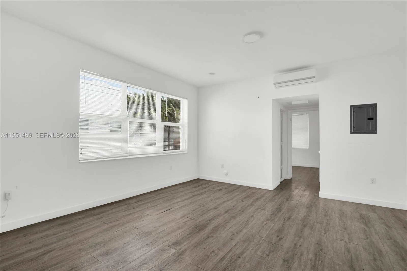 402 NW 12th Ave # 102, Miami FL 33128