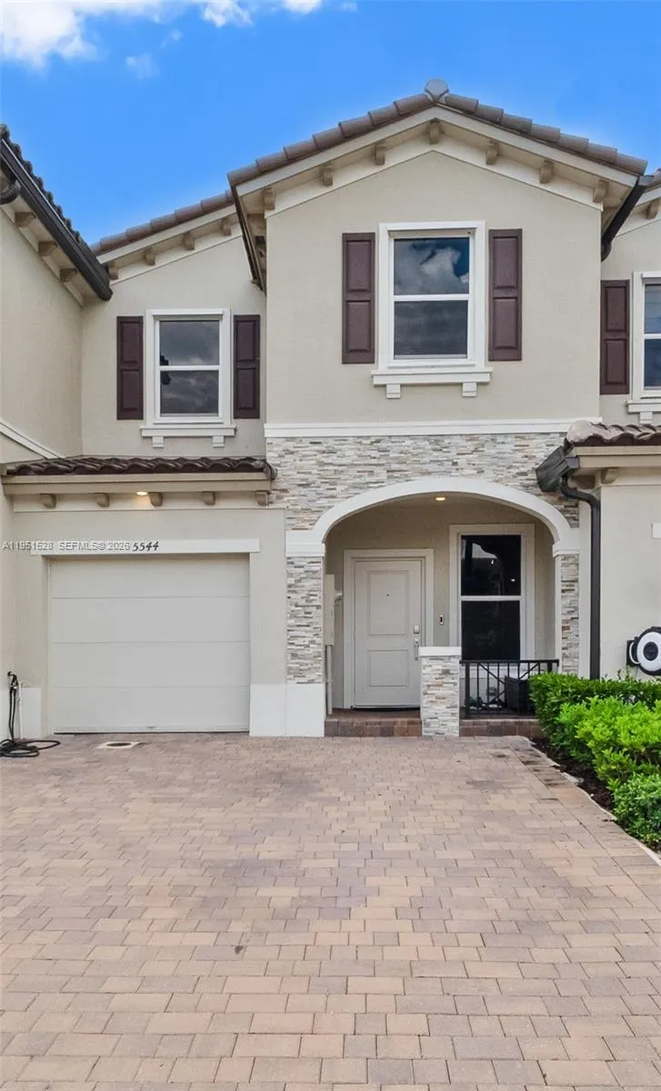 3 bedroom 2 bath for sale at 5544 NW 27th Pl, Lauderhill FL 33313