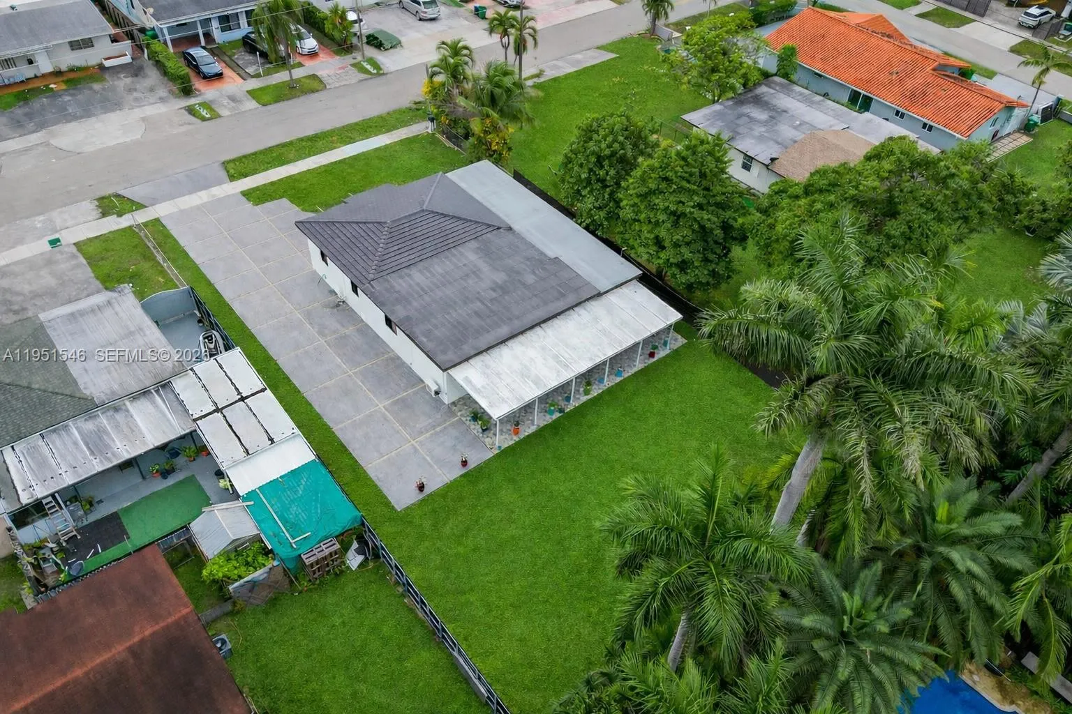 9365 SW 36th St, Miami FL 33165