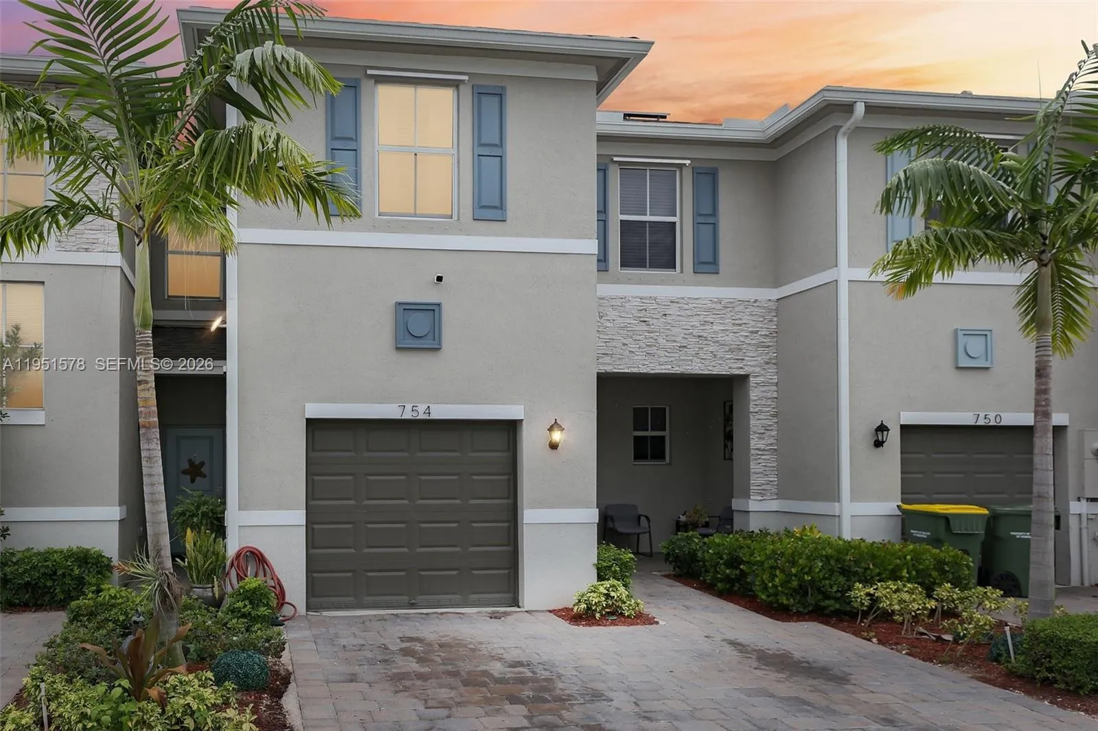 754 SE 19th St, Homestead FL 33034