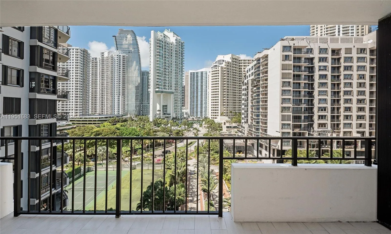 520 Brickell Key Dr # A1010, Miami FL 33131