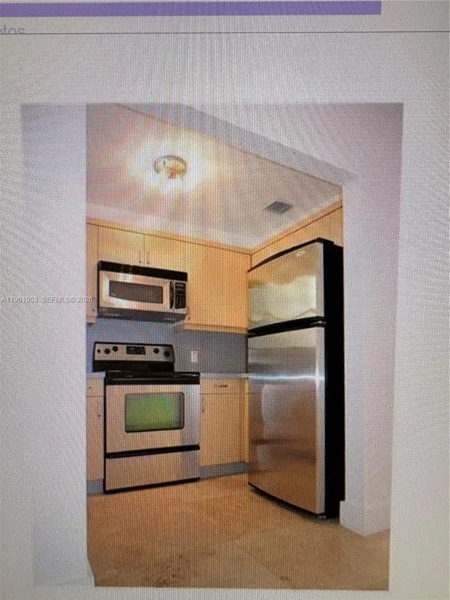 544 NE 62nd St # 2, Miami FL 33138