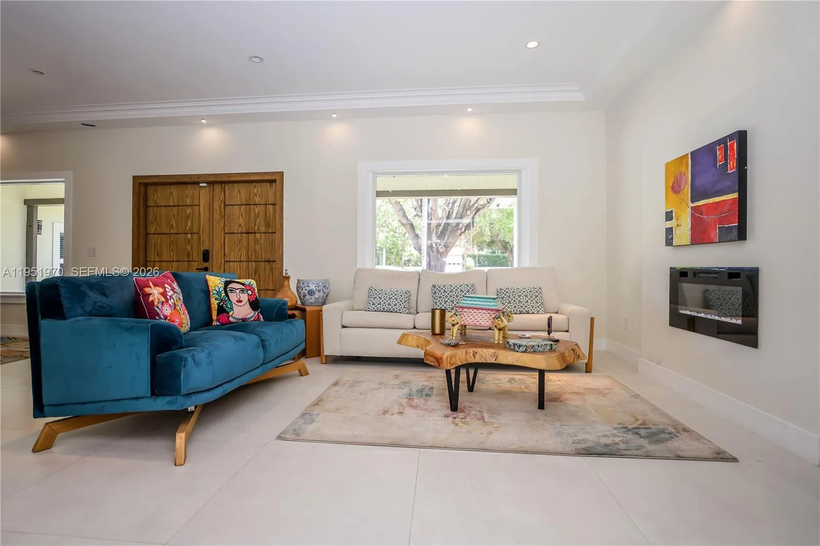 5620 Alton Rd, Miami Beach FL 33140