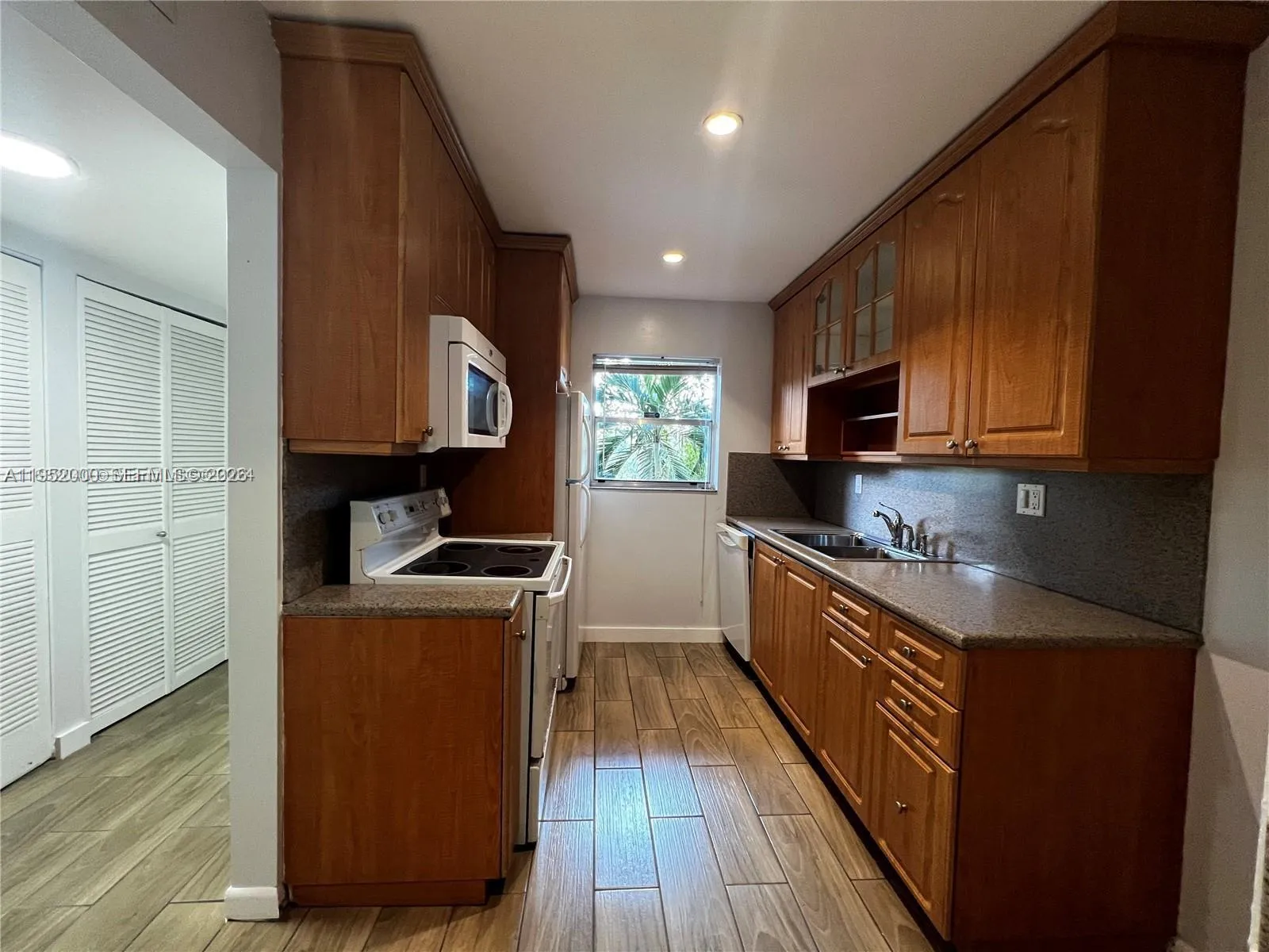 4111 Stirling Rd # 308, Dania Beach FL 33314