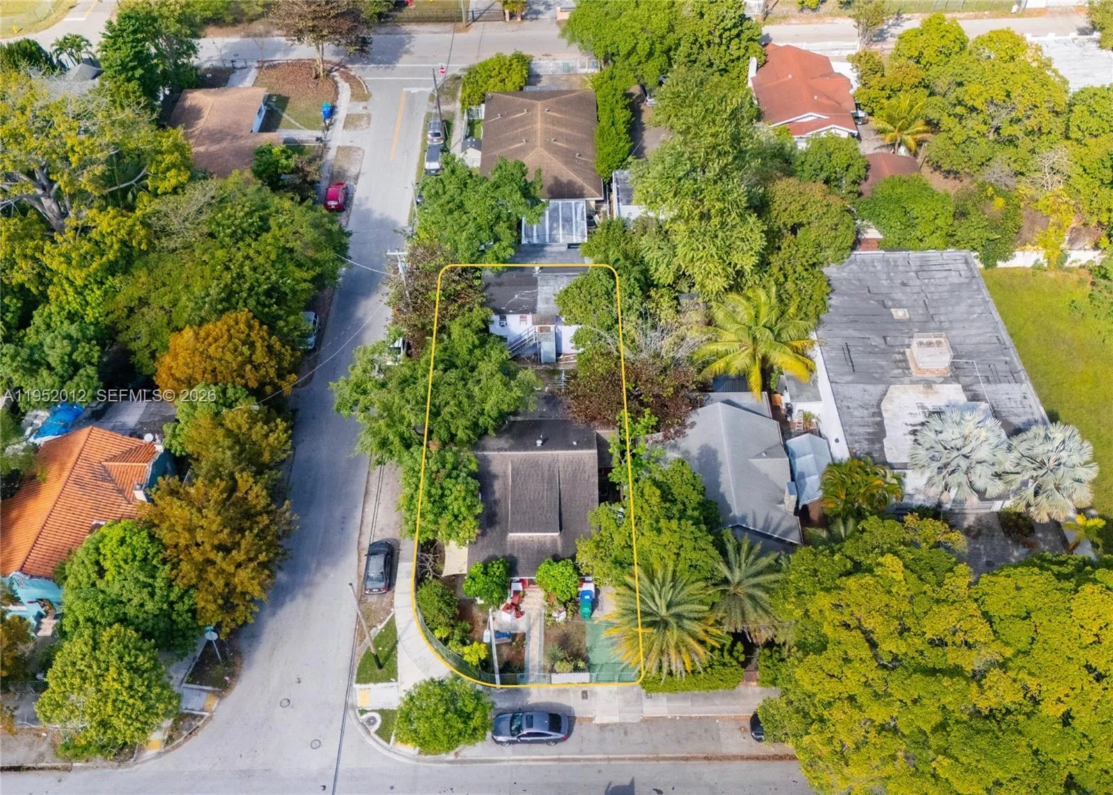 2919 NW 8th Ave, Miami FL 33127
