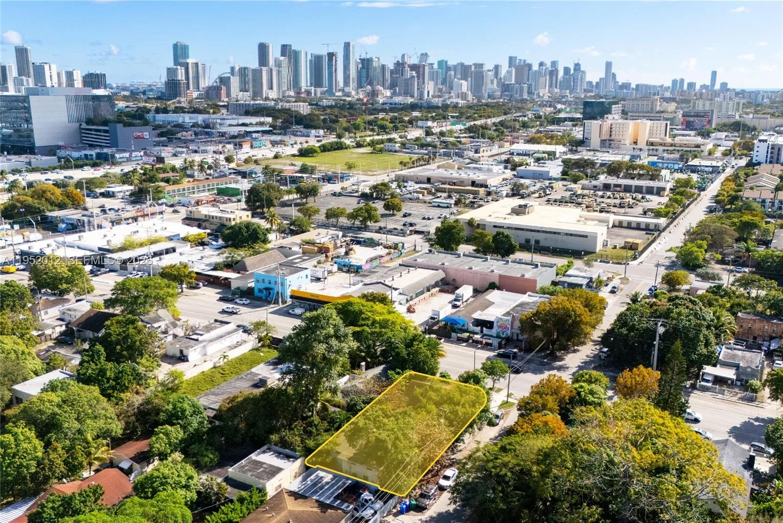 2919 NW 8th Ave, Miami FL 33127