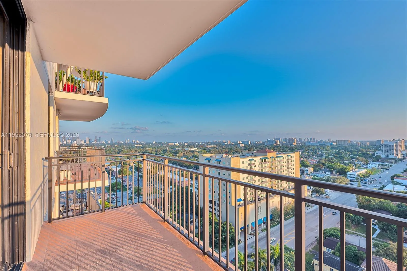 888 S Douglas Rd # 1606, Coral Gables FL 33134