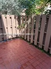 879 NW 81st Way # 4, Plantation FL 33324