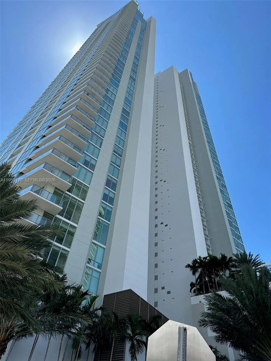 2900 NE 7th Ave # 2708, Miami FL 33137