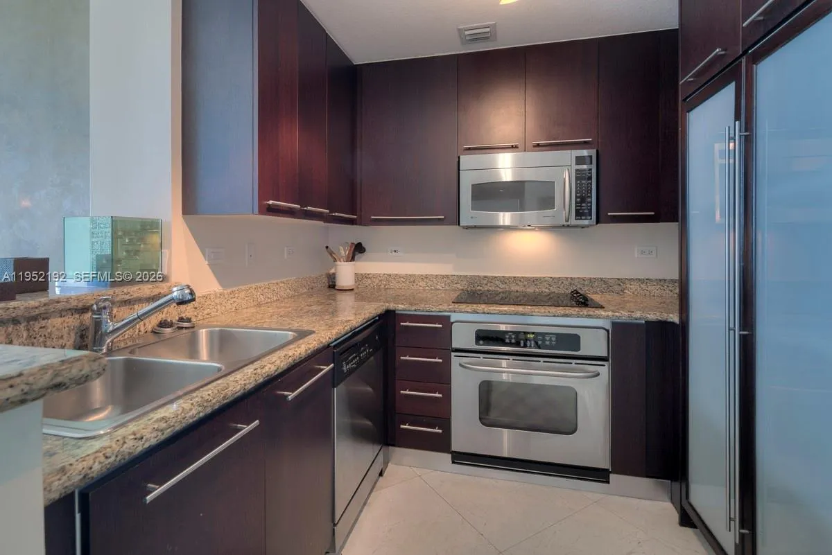 6515 Collins Ave # 1804, Miami Beach FL 33141