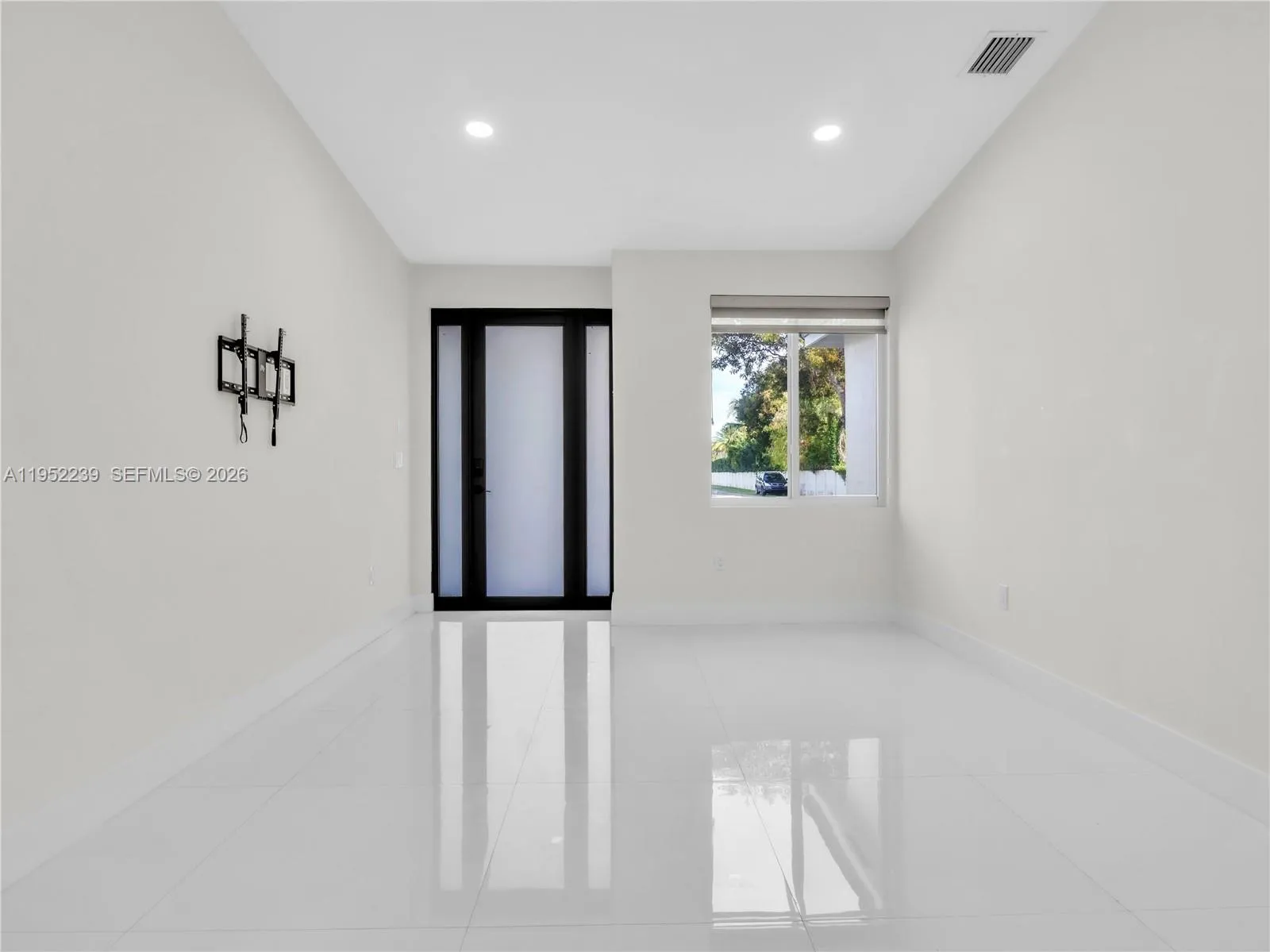 12608 SW 121st Ave, Miami FL 33186