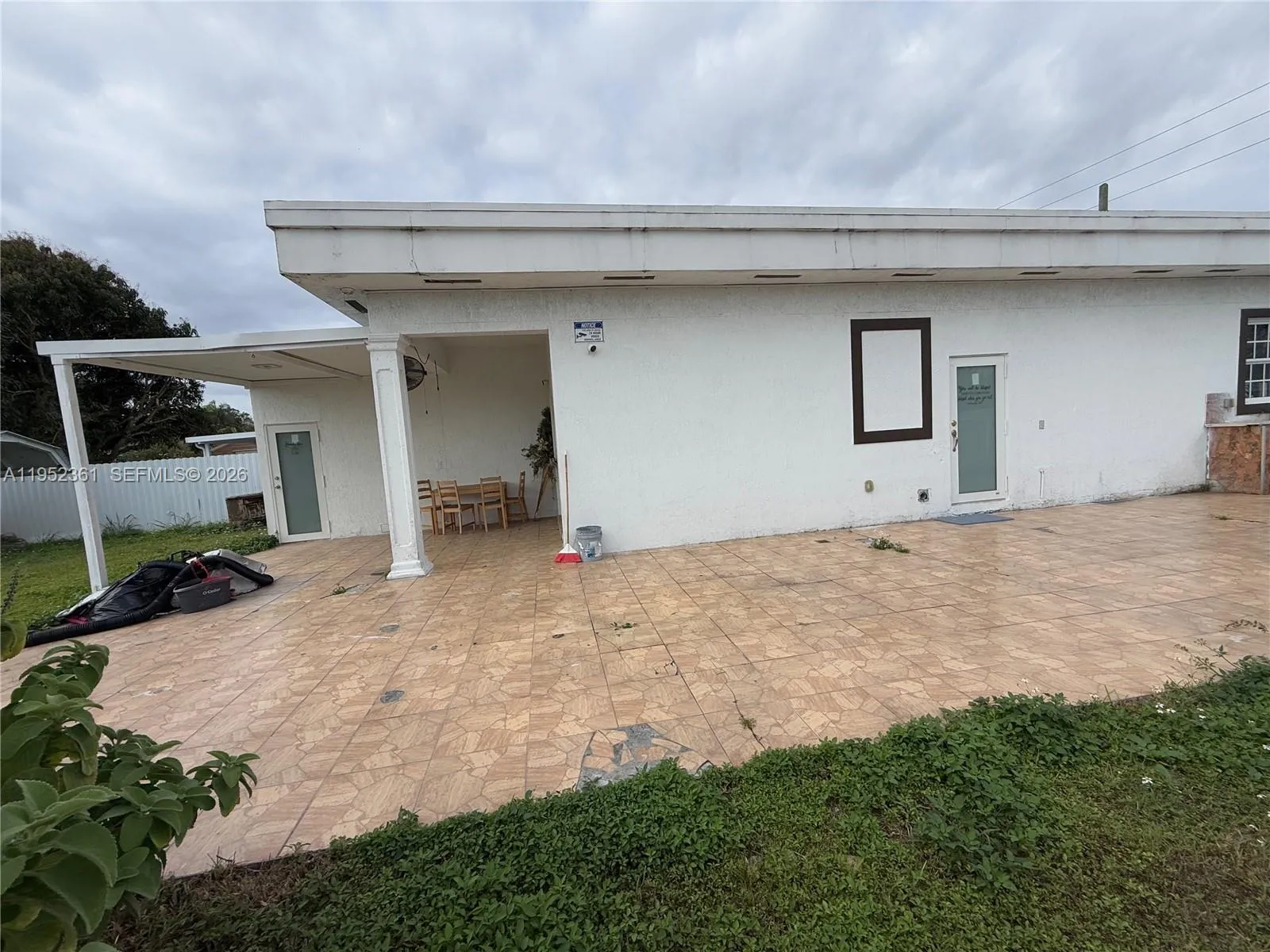 12202 SW 216th St, Miami FL 33170