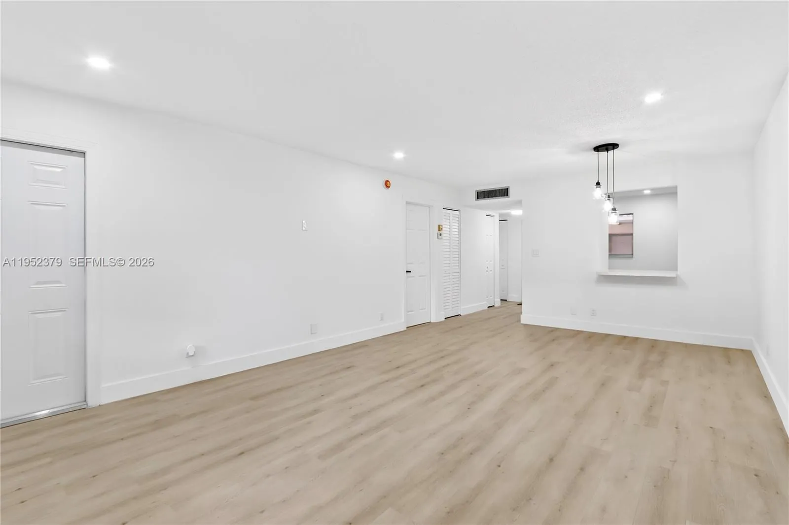 410 SE 2nd St # 114, Hallandale Beach FL 33009