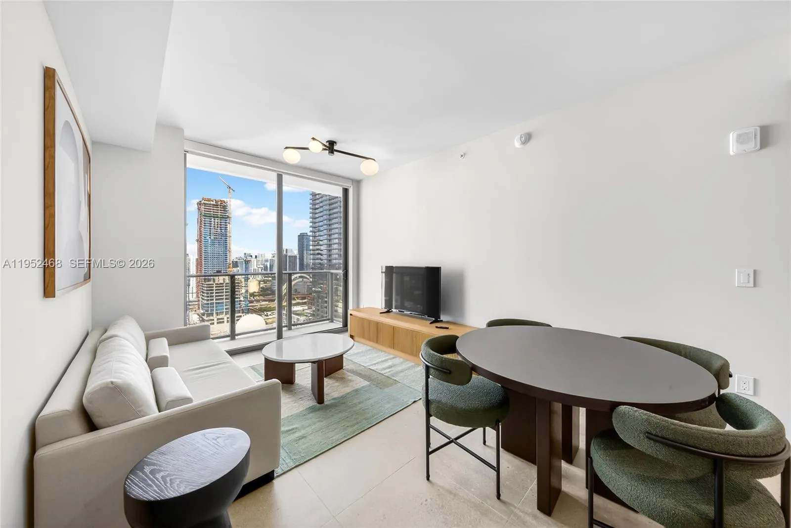 11 NE 6 ST # 3210, Miami FL 33132