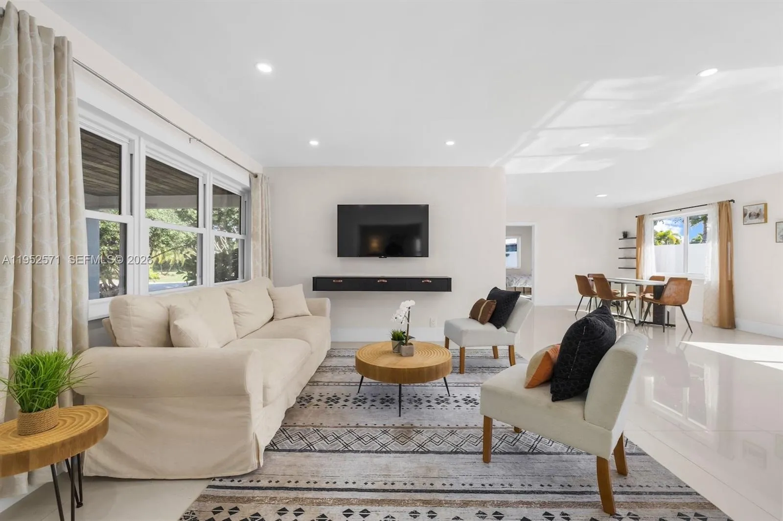 416 NE 29th St, Wilton Manors FL 33334