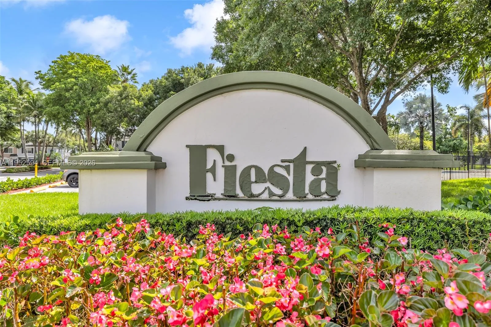 2 bedroom 2 bath for sale at 3340 Confetti Ln # 9, Margate FL 33063