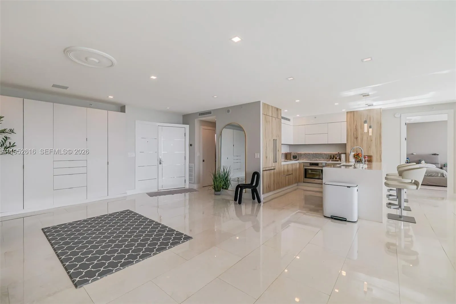 3400 SW 27th Ave # 802, Miami FL 33133