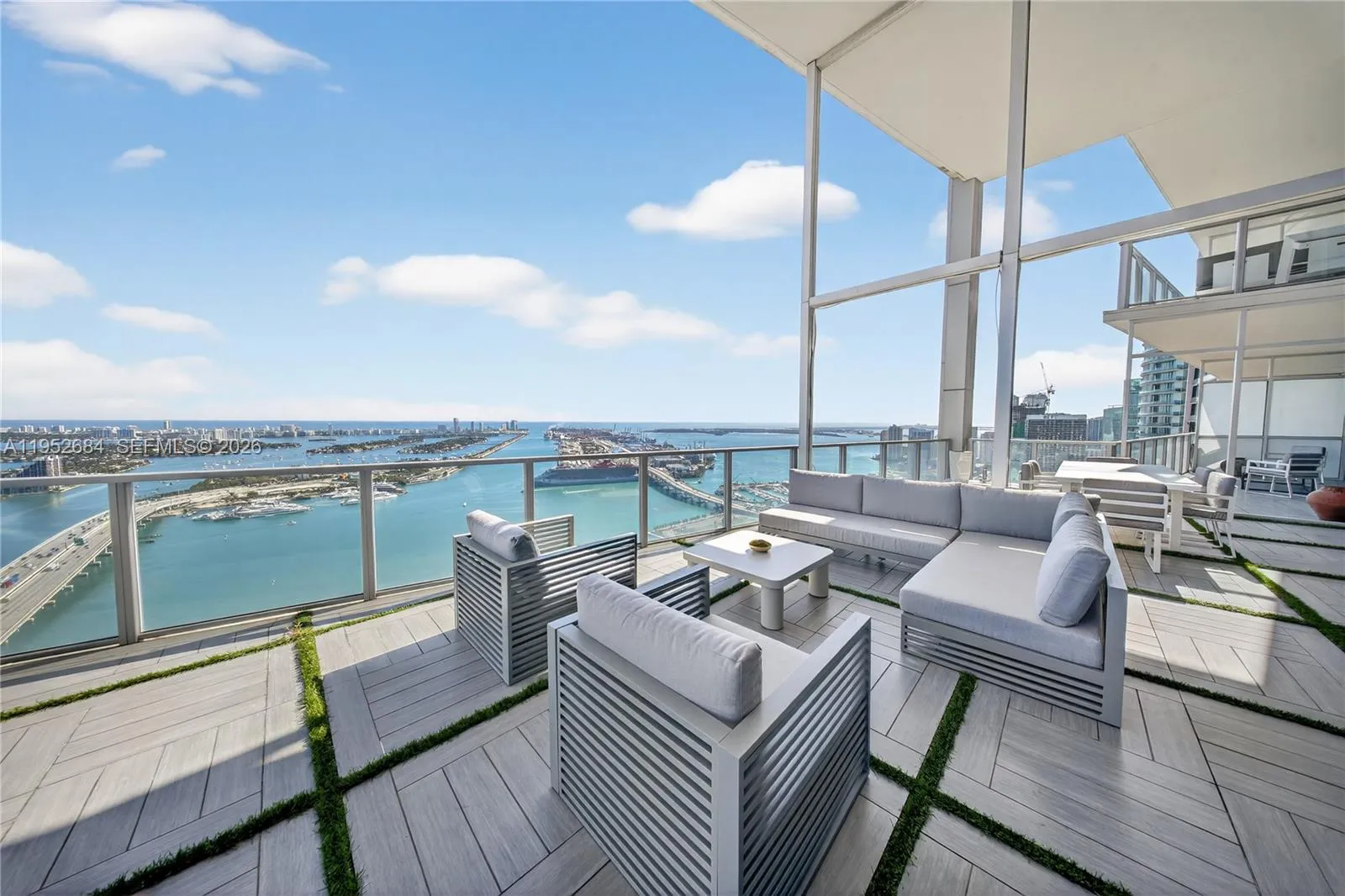 5 bedroom 6 bath for sale at 1100 Biscayne Blvd # 5306, Miami FL 33132