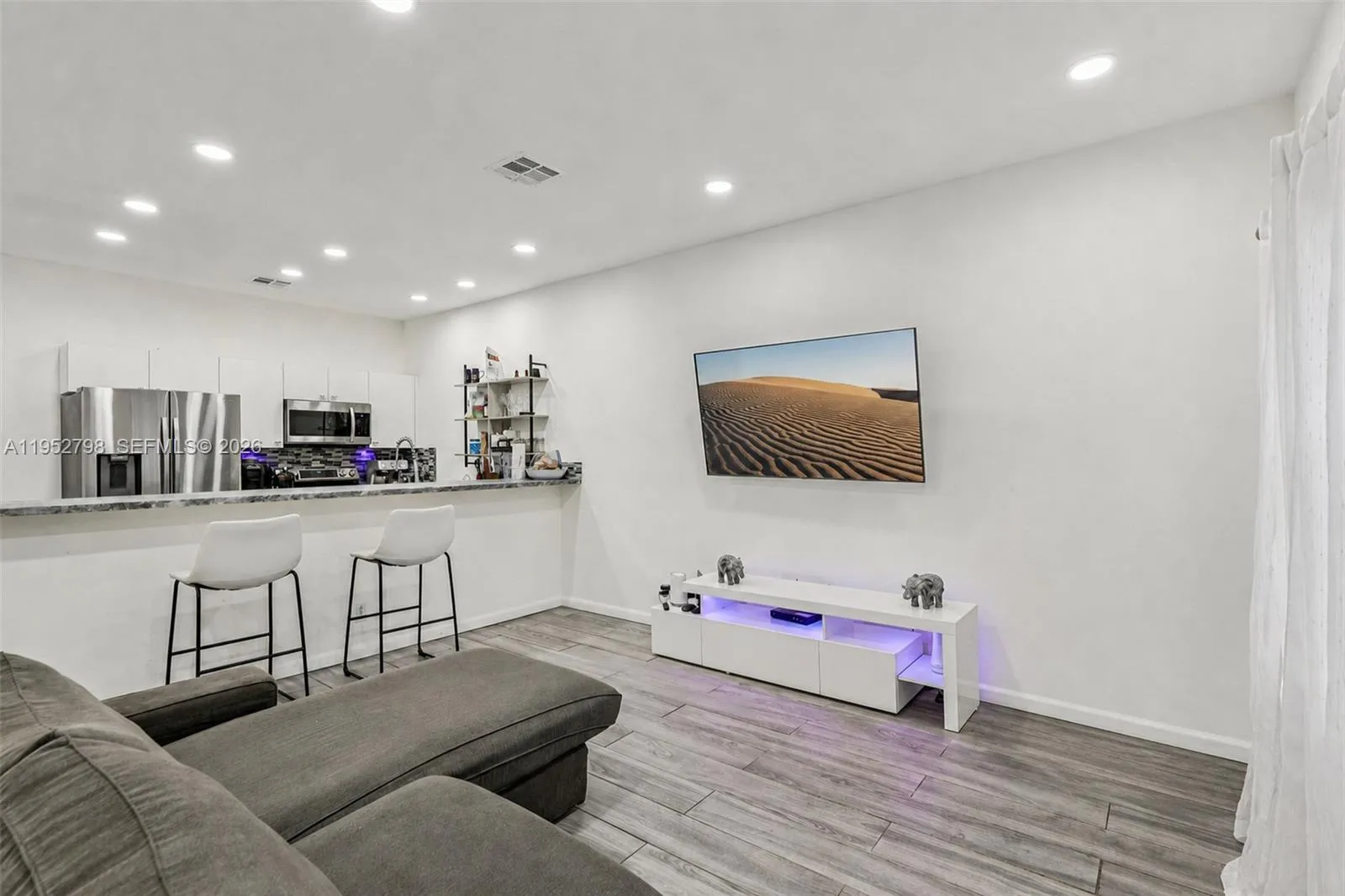 2307 Washington St # 5, Hollywood FL 33020