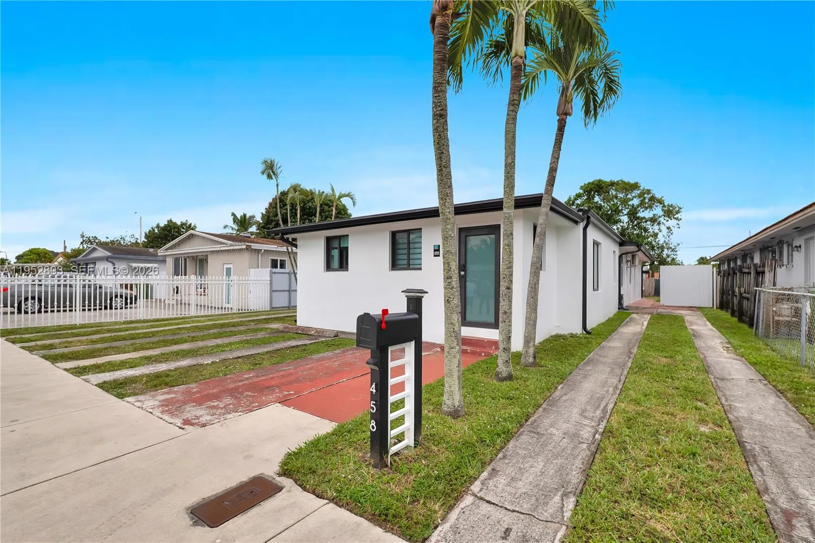 458 E 20th St, Hialeah FL 33013