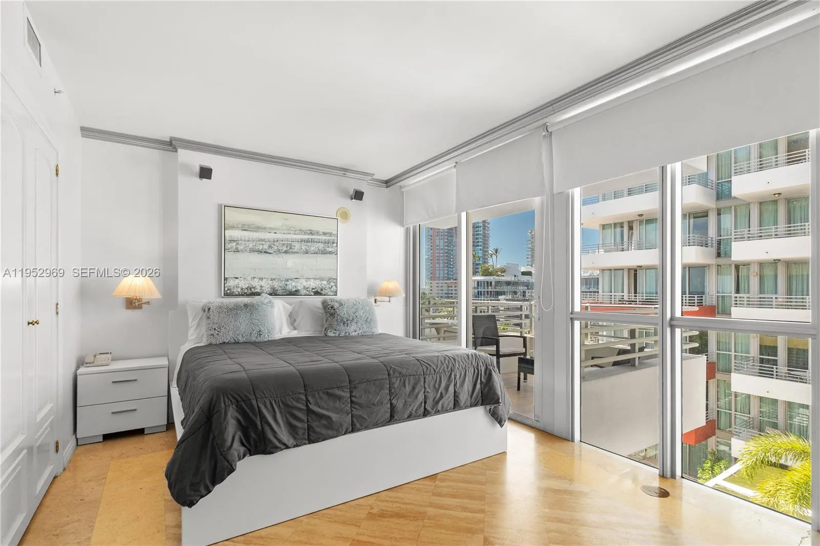 1 bath for sale at 101 Ocean Dr # 704, Miami Beach FL 33139