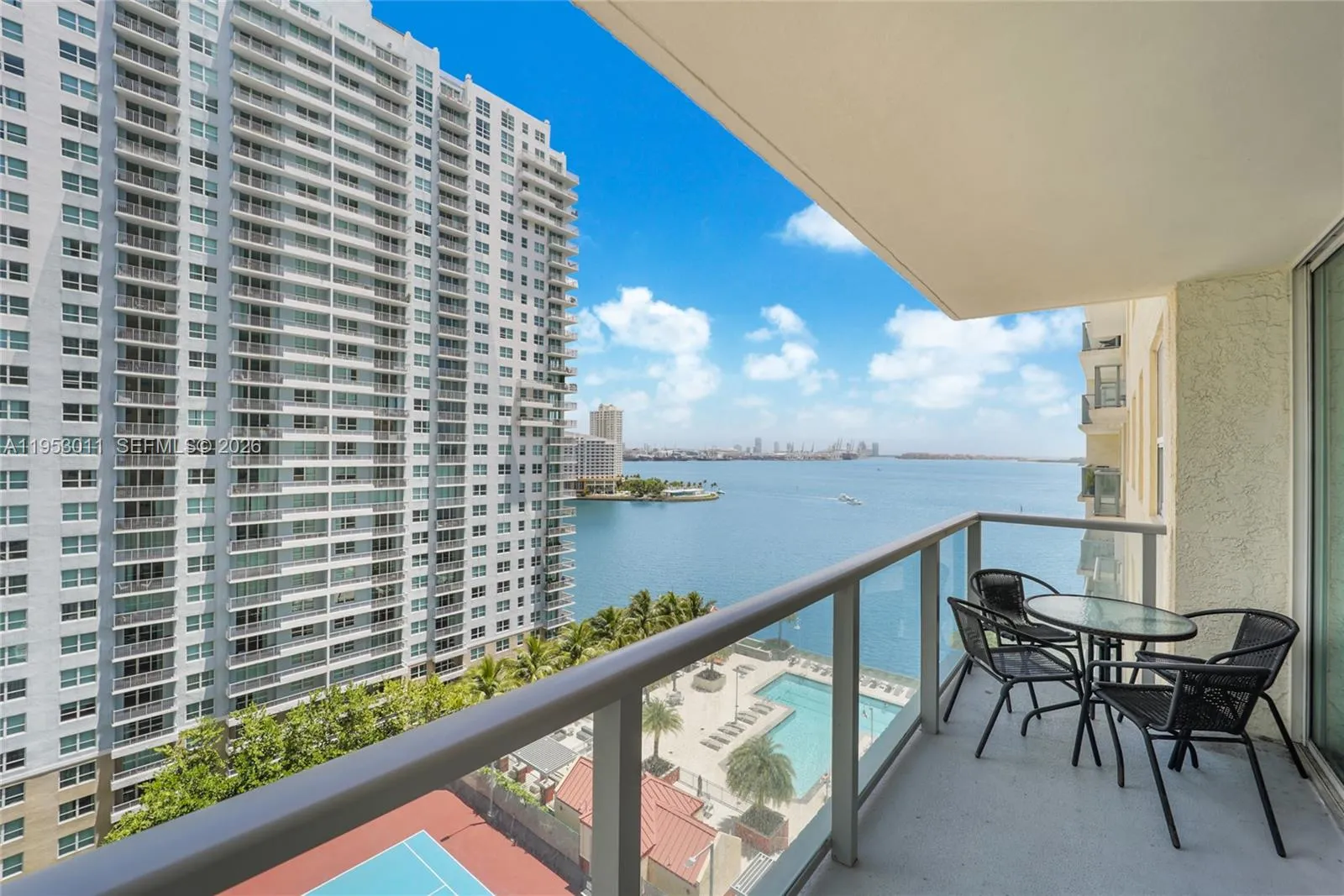 3 bedroom 2 bath for sale at 1155 BRICKELL BAY DR # 1602, Miami FL 33131
