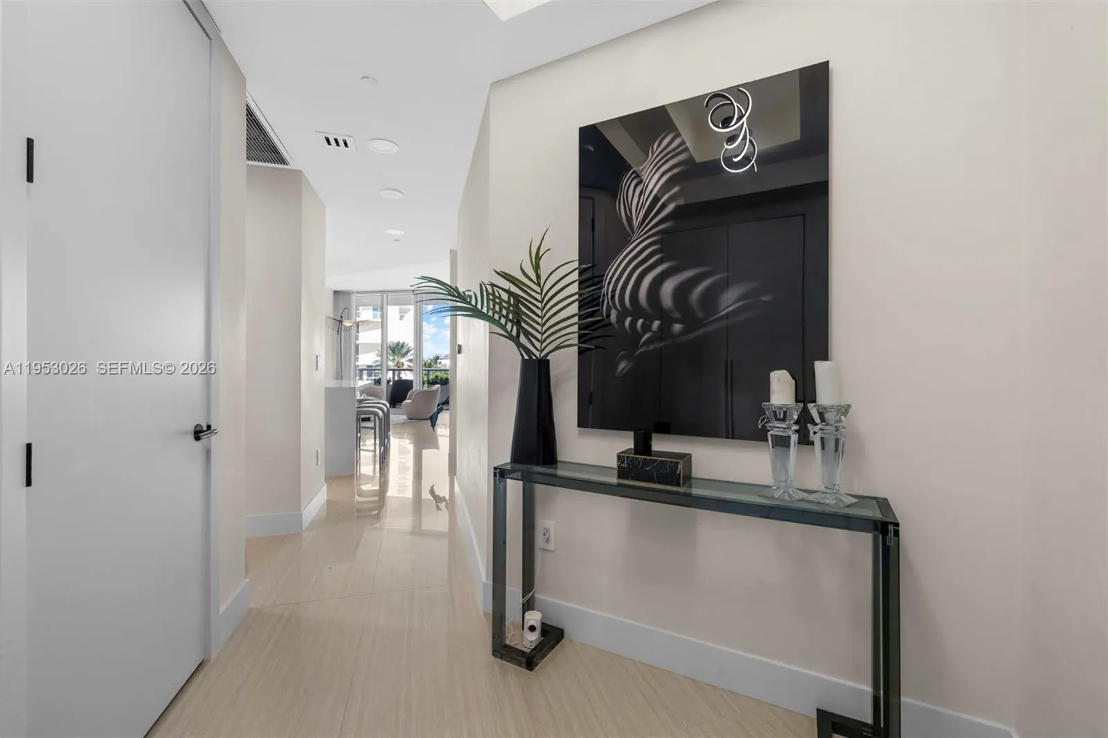100 S Pointe Dr # 509, Miami Beach FL 33139