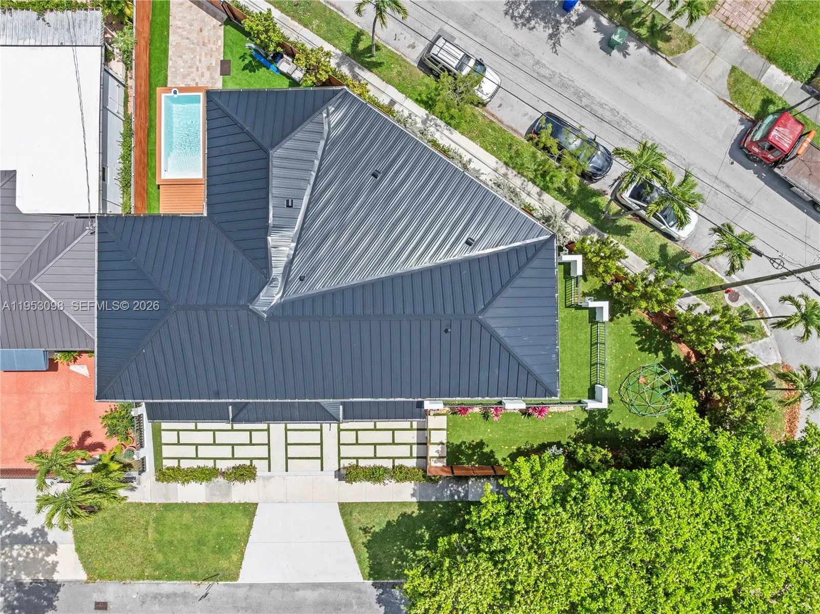 3495 SW 3rd Avenue, Miami FL 33145