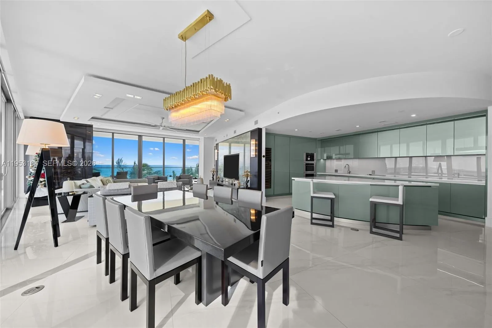 18975 Collins Ave # 400, Sunny Isles Beach FL 33160