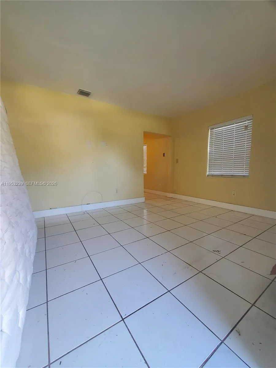 10040 SW 170th Ter, Miami FL 33157