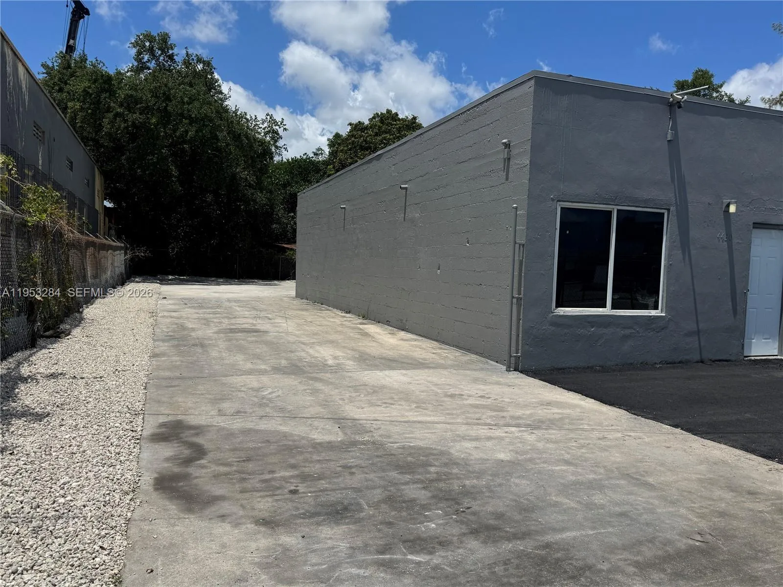 4430 NW 35th Ct, Miami FL 33142