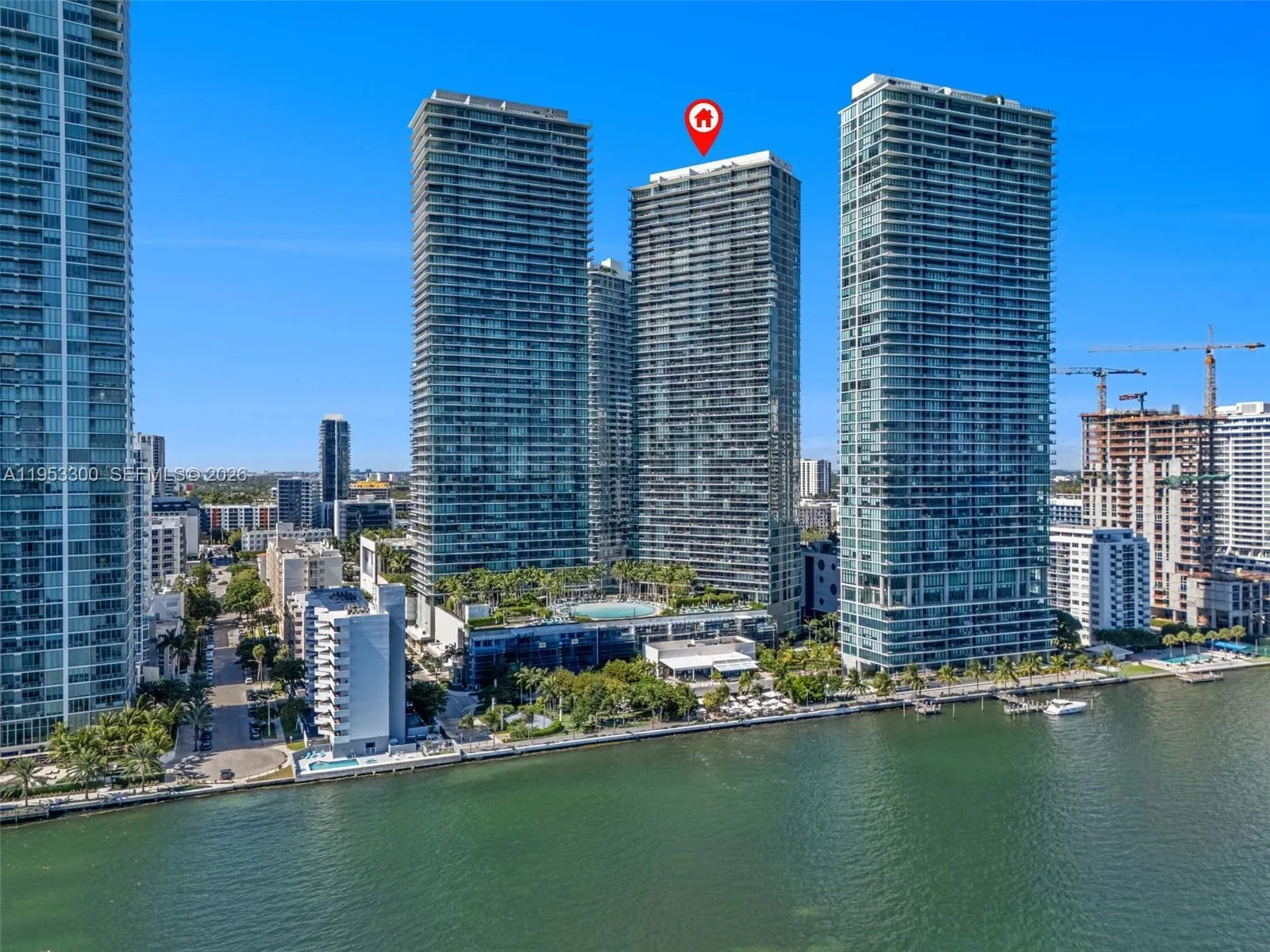 2 bedroom 3 bath for sale at 650 NE 32 St # 2703, Miami FL 33137