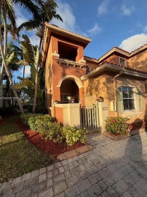2 bedroom 2 bath for sale at 2167 Anchor Ct # 2001, Dania Beach FL 33312