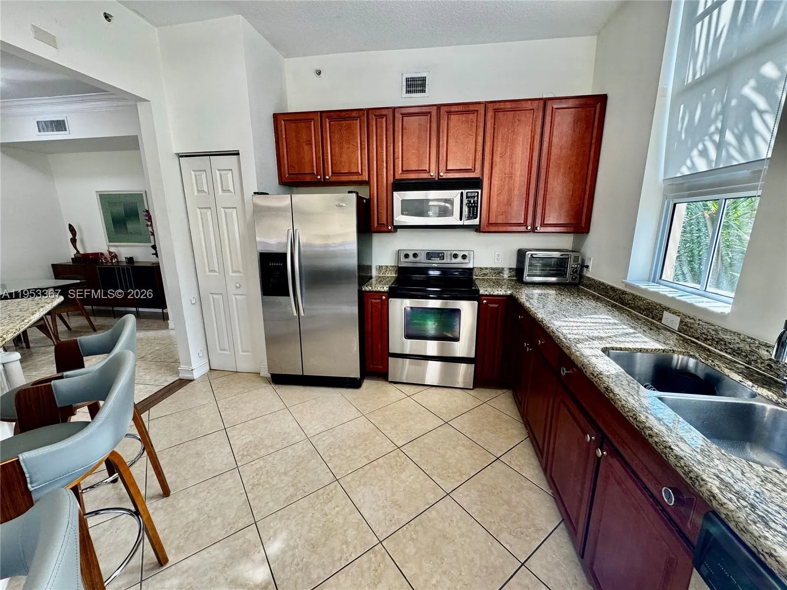 3001 NE 185th St # 514, Aventura FL 33180