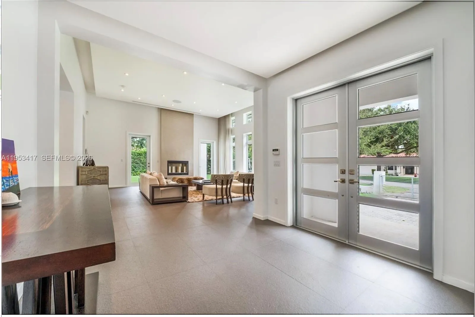 6900 Barquera St, Coral Gables FL 33146