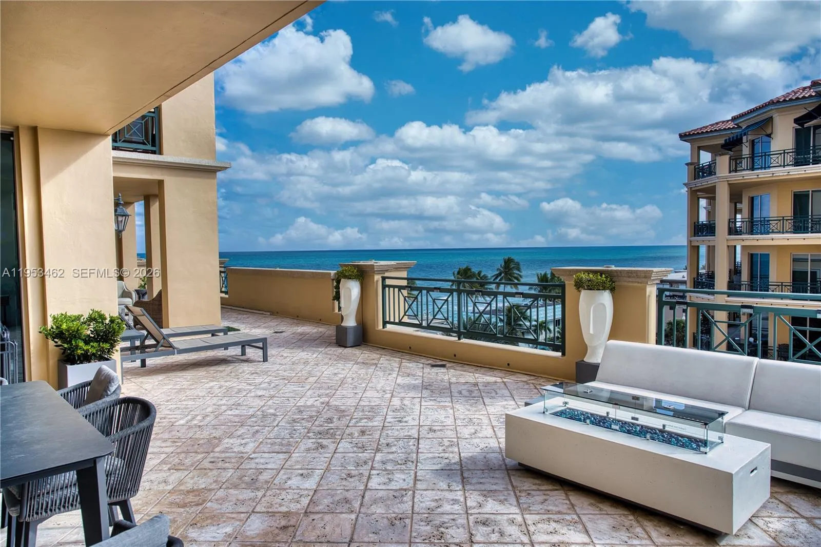 3 bedroom 3 bath for sale at 3501 N Ocean Dr # 4C, Hollywood FL 33019