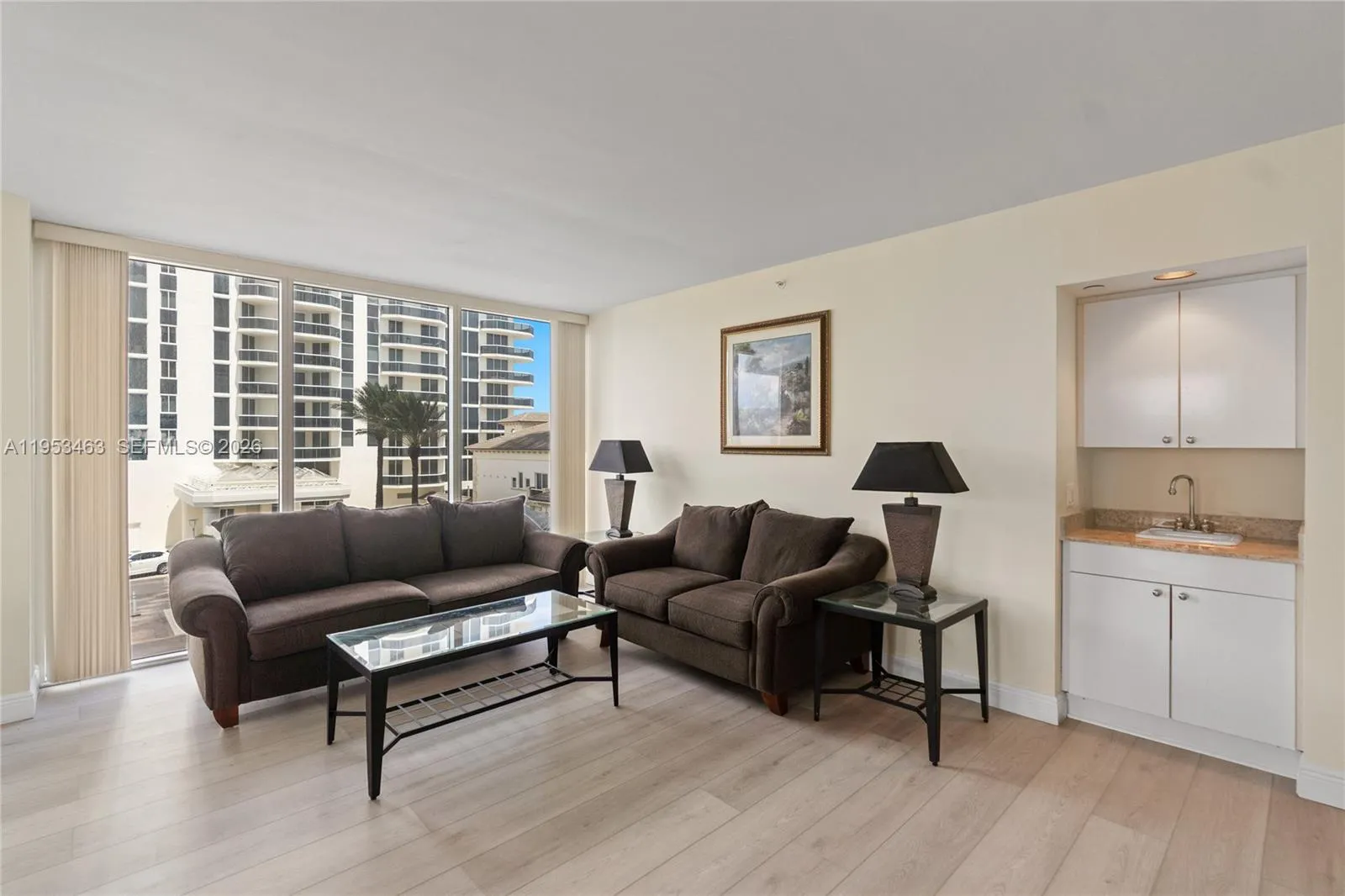 4775 Collins Ave # 507, Miami Beach FL 33140