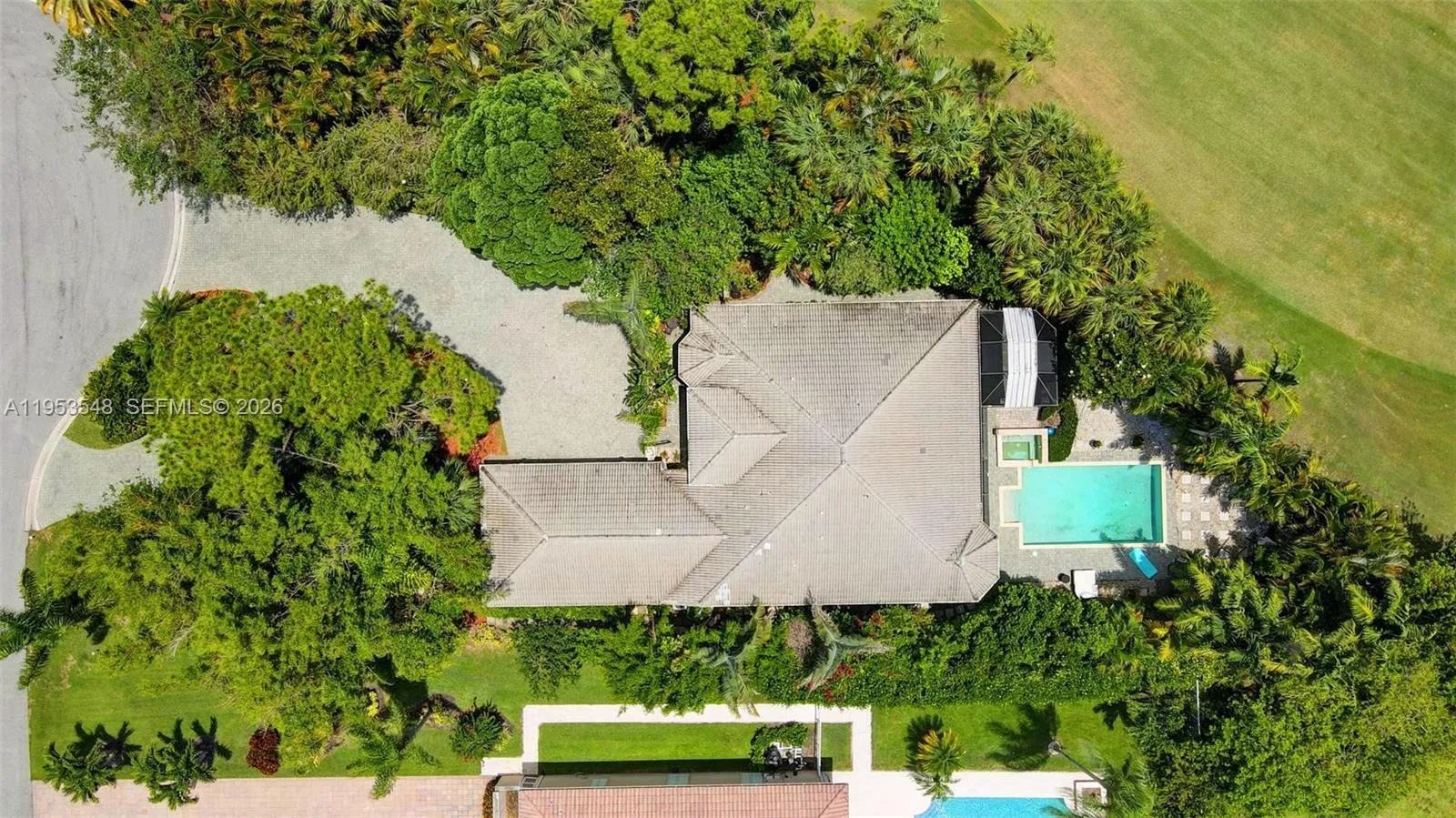 8244 Lakeview Dr, West Palm Beach FL 33412