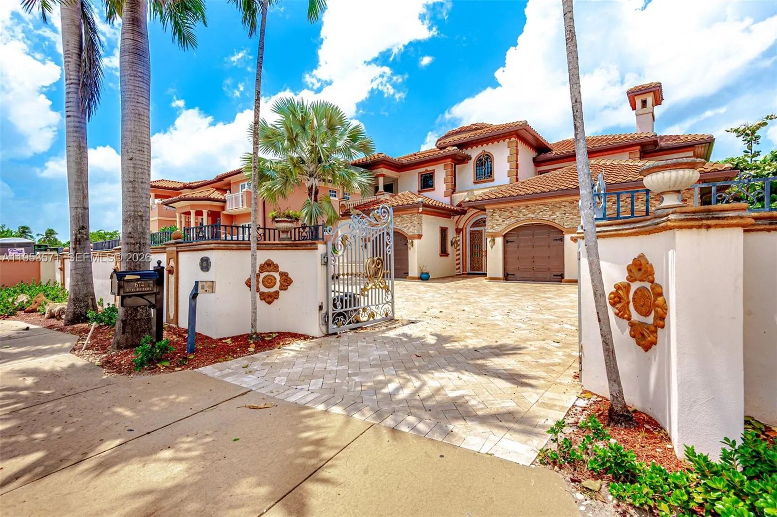 674 Ocean Blvd, Golden Beach FL 33160