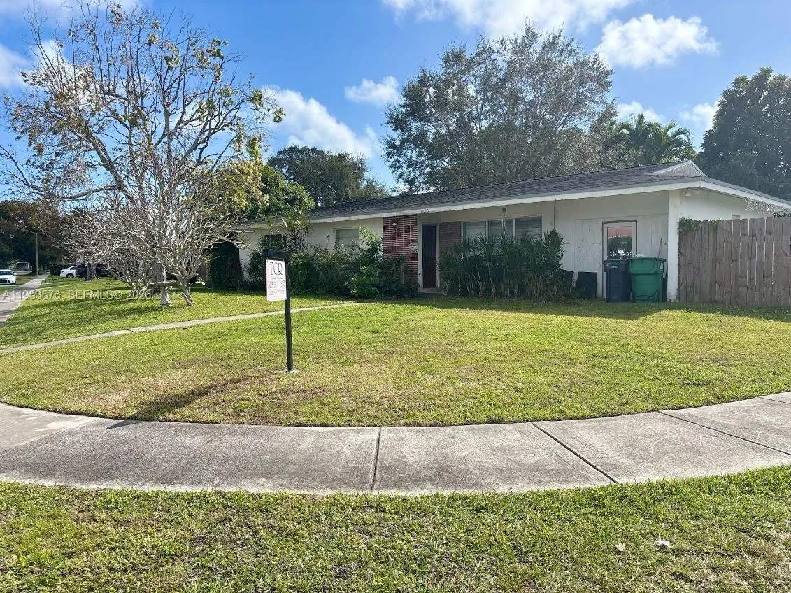 4 bedroom 2 bath for sale at 10010 SW 161st St, Miami FL 33157