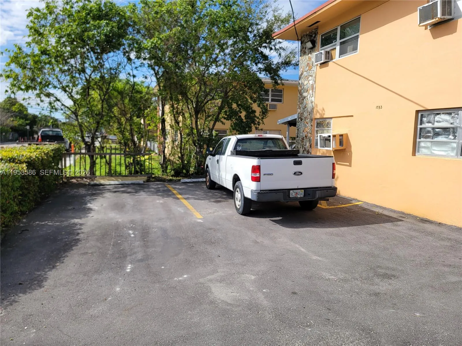 1753 SW 6th St, Miami FL 33135